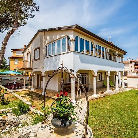 Apartment Carolina Liznjan Ngoại thất bức ảnh