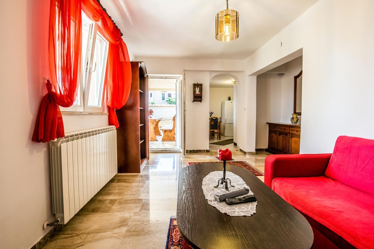 Apartment Carolina Liznjan Ngoại thất bức ảnh