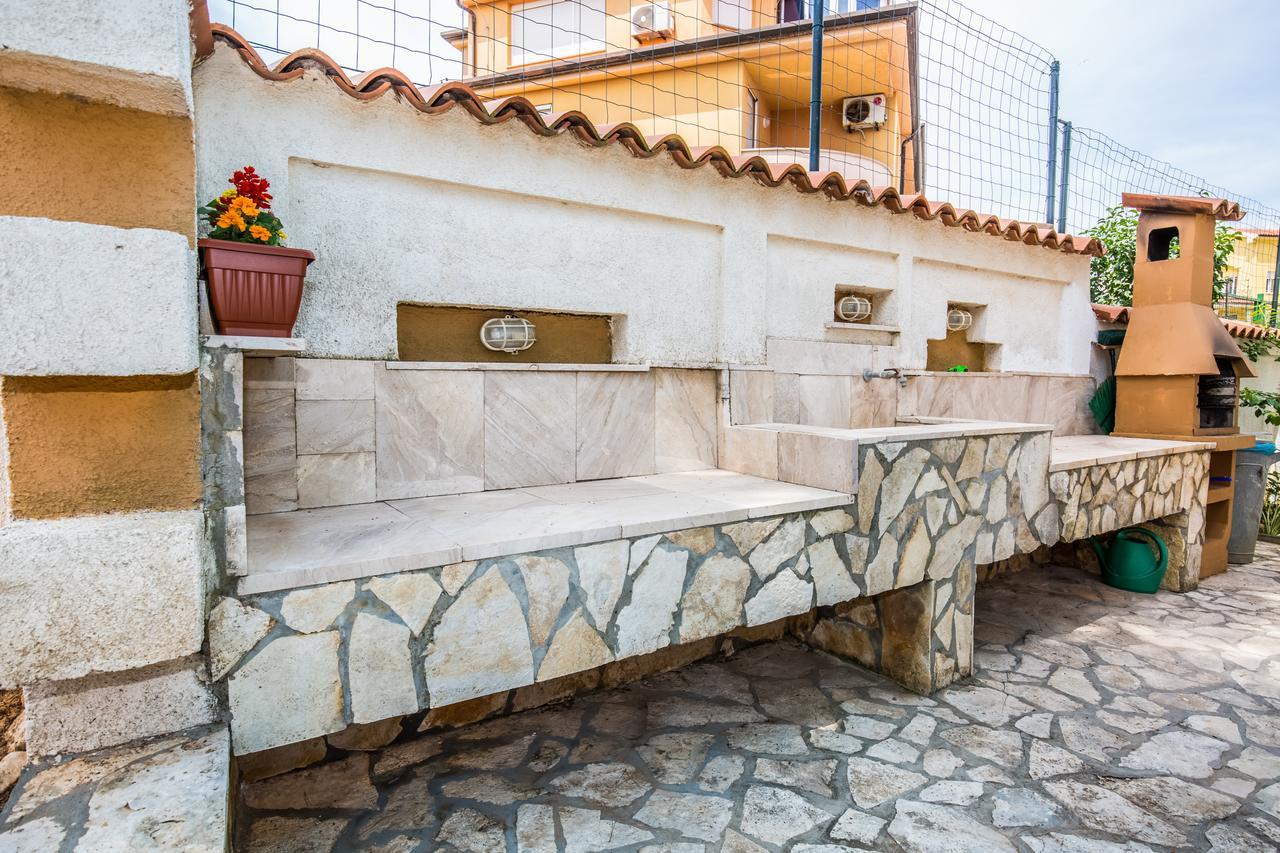 Apartment Carolina Liznjan Ngoại thất bức ảnh